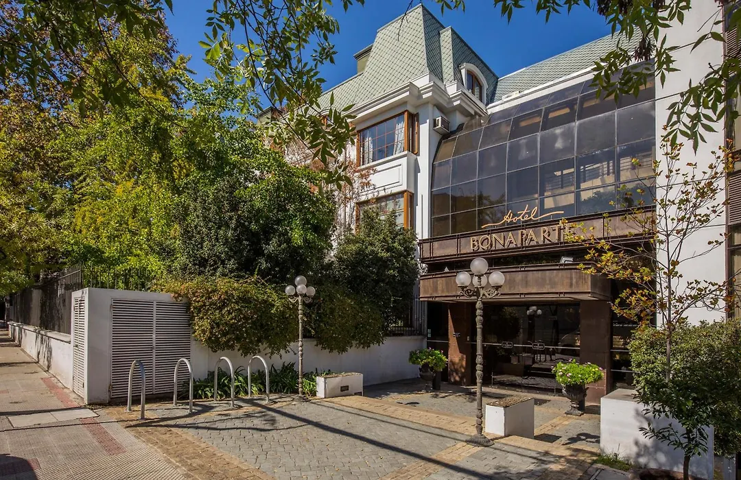 Park Plaza Bonaparte Boutique-1